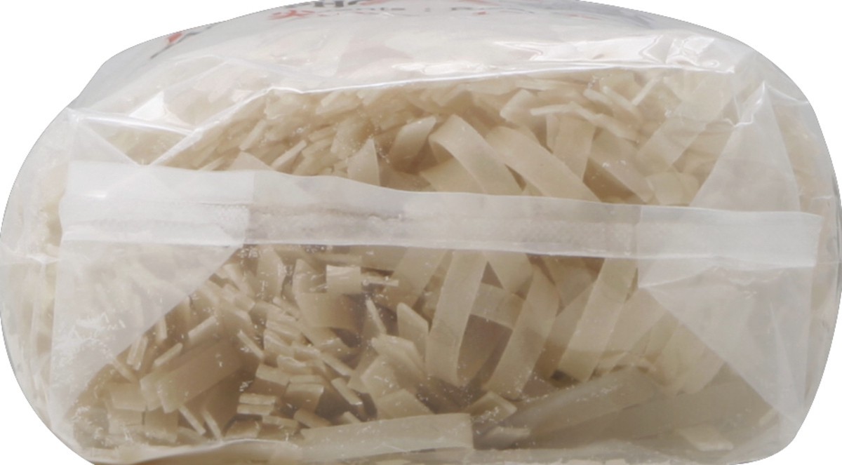 slide 4 of 5, Three Ladies Rice Stick 14 oz, 