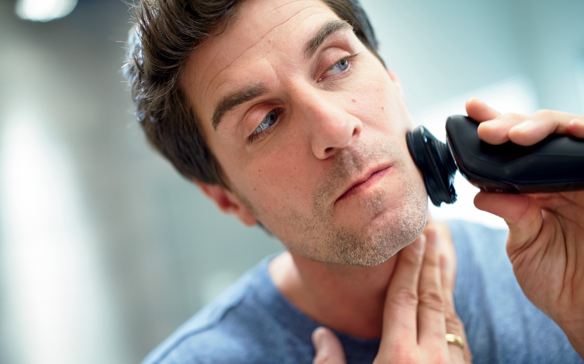 slide 3 of 5, PHILIPS Norelco Series 5000 Shaver 5110, 1 ct