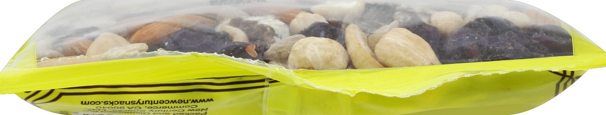 slide 7 of 7, Flanigan Farms Nuts 'N' Fruit Trail Mix, 6 oz