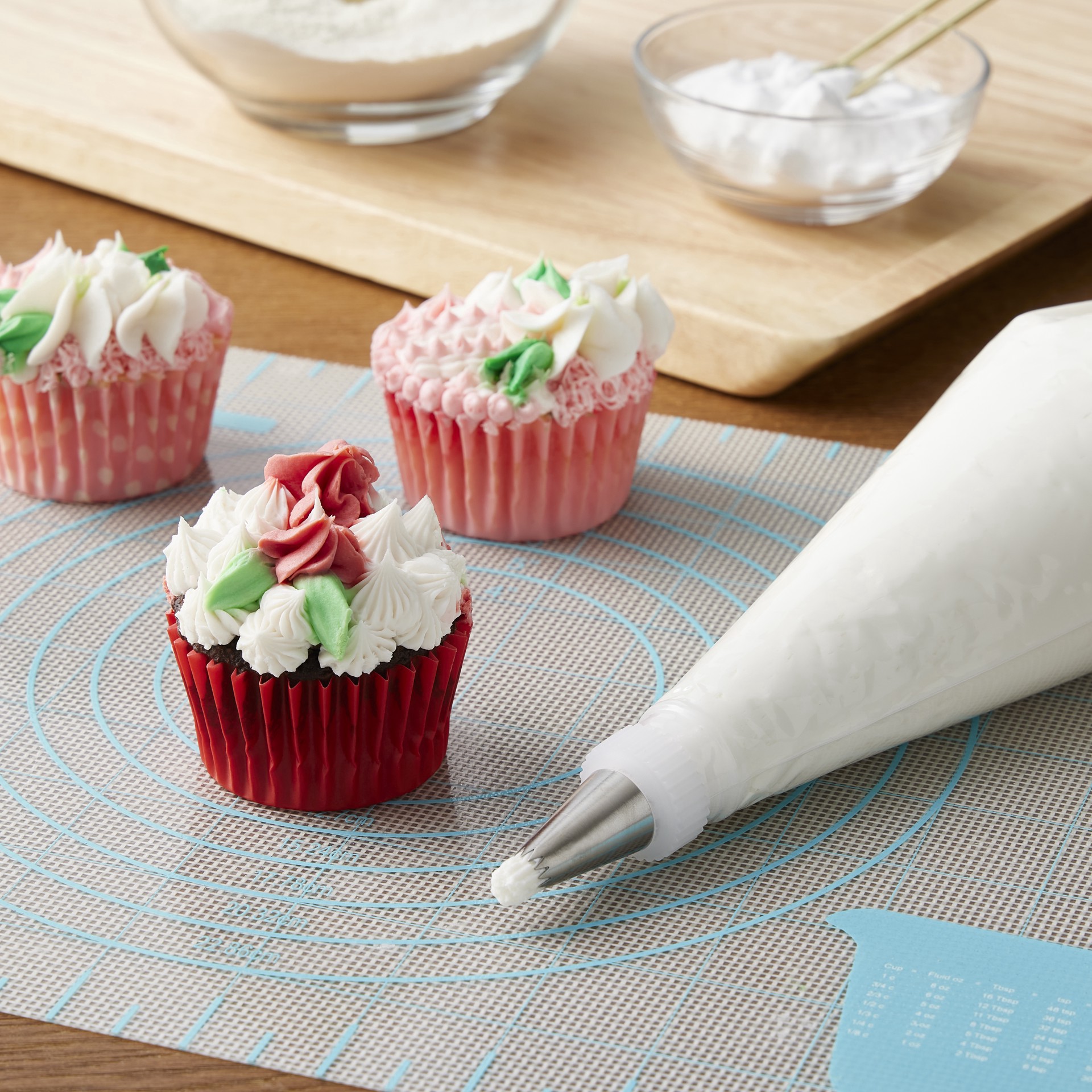 slide 3 of 5, Satin Ice Vanilla Buttercream Icing Mix, 4lb., 4 lb