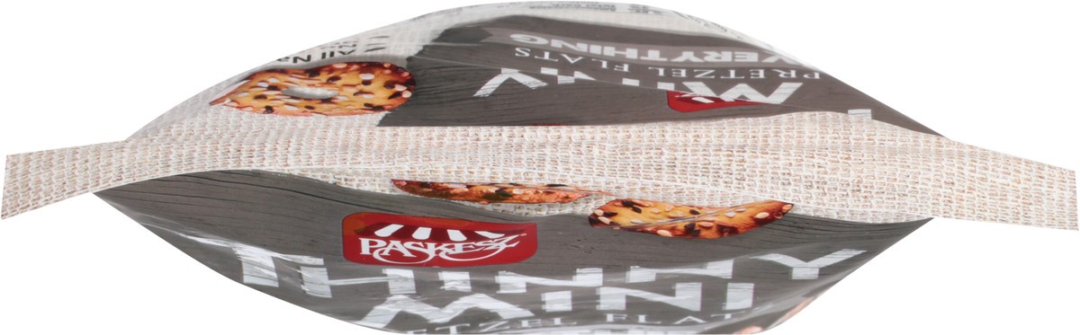 slide 6 of 14, Paskesz Thinny Mini Everything Pretzel Flats 7 oz, 7 oz