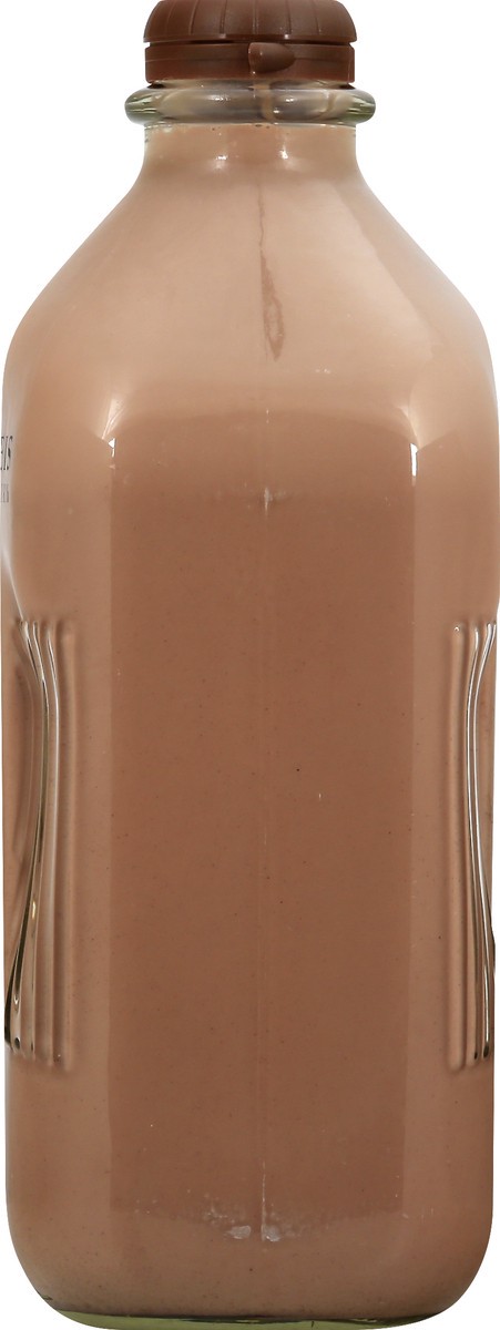 slide 8 of 9, Oberweis Chocolate Milk 64.0 oz, 64 oz