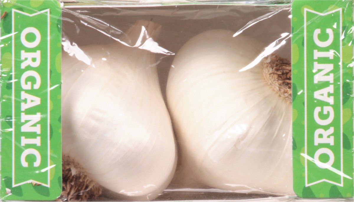 slide 8 of 10, Spice World Organic Fresh Jumbo Garlic 2.5 oz, 2.5 oz