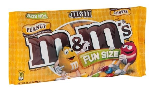 slide 1 of 1, M&M's Peanut Milk Chocolate Candies Fun Size, 11.23 oz
