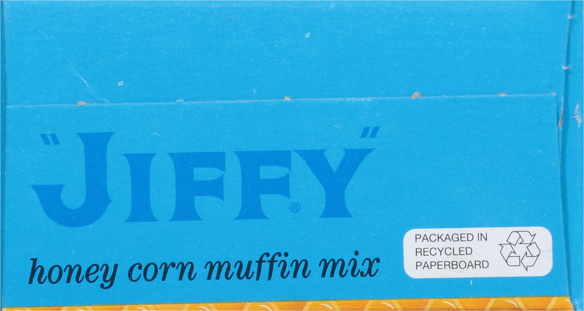 slide 2 of 9, Jiffy Honey Corn Muffin Mix 8.5 oz, 8.5 oz