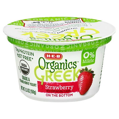 slide 1 of 1, H-E-B Organics Strawberry Greek Yogurt, 5.3 oz