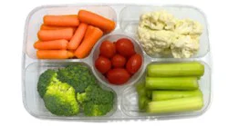 Vegetable Tray Small - 24 Oz