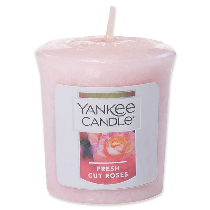 slide 1 of 1, Yankee Candle Fresh Cut Roses Votive Candle, 1 ct