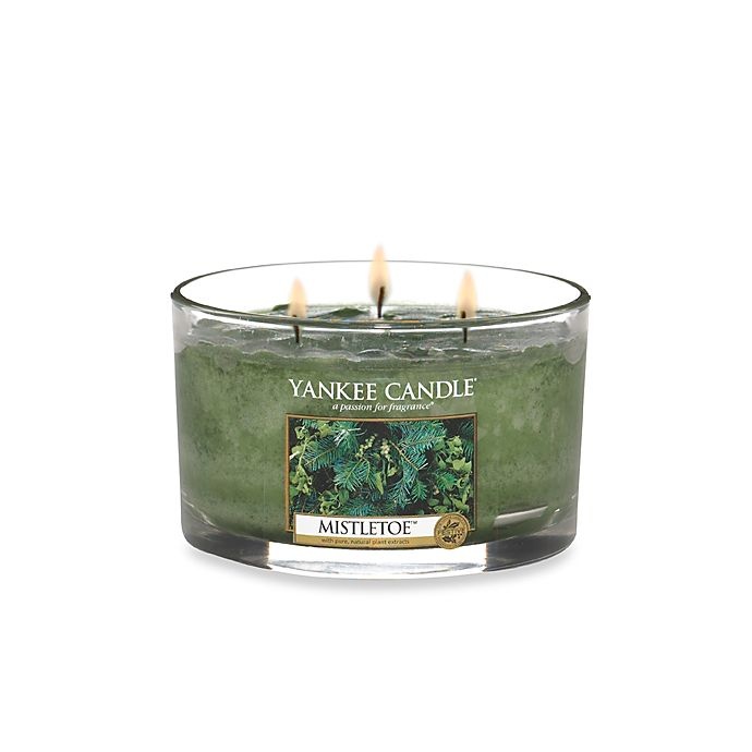 slide 1 of 1, Yankee Candle Housewarmer Mistletoe 3-Wick Accent Candle, 1 ct
