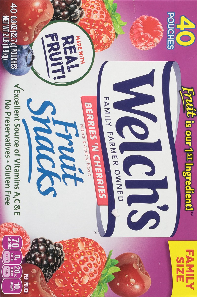 slide 9 of 9, Welch's Berries 'N Cherries Fruit Snacks Family Size 40 - 0.8 oz Pouches, 32 oz