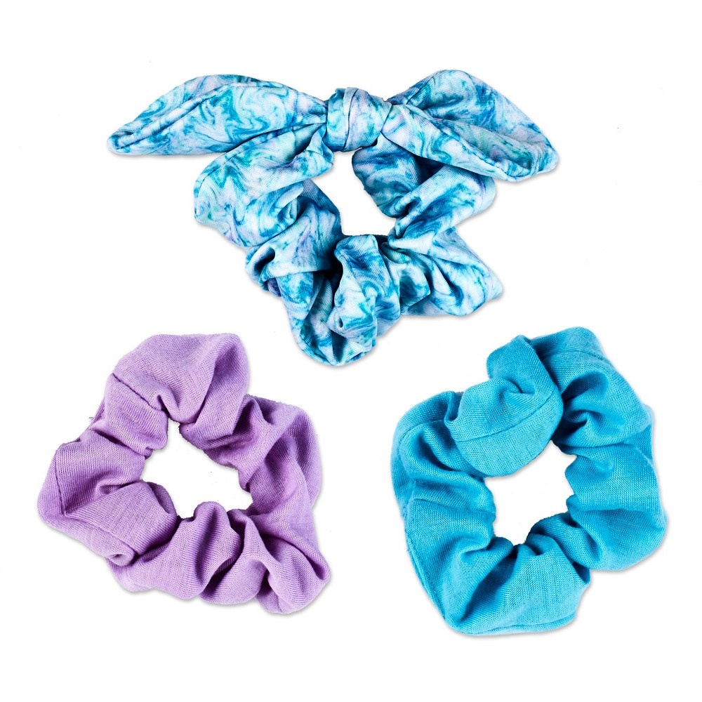 slide 2 of 2, scünci Tiedye Bow & Solid Scrunchies, 3 ct