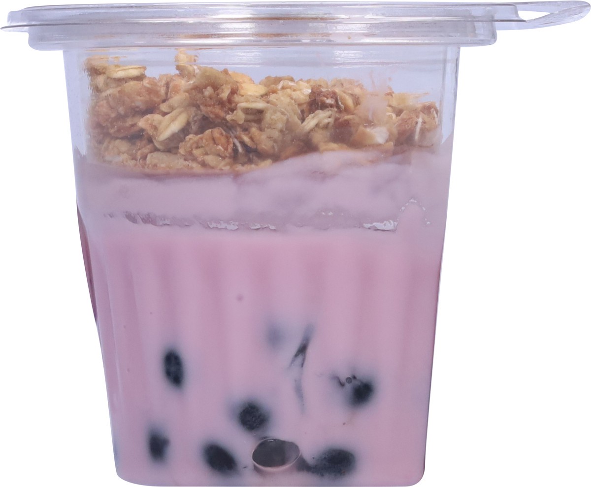 slide 9 of 9, Del Monte Very Berry Blueberry Parfait 7 oz, 7 oz