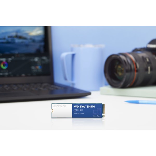 slide 4 of 7, WD Western Digital Blue Sn570 Internal Nvme Solid State Drive, 500Gb, 1 ct