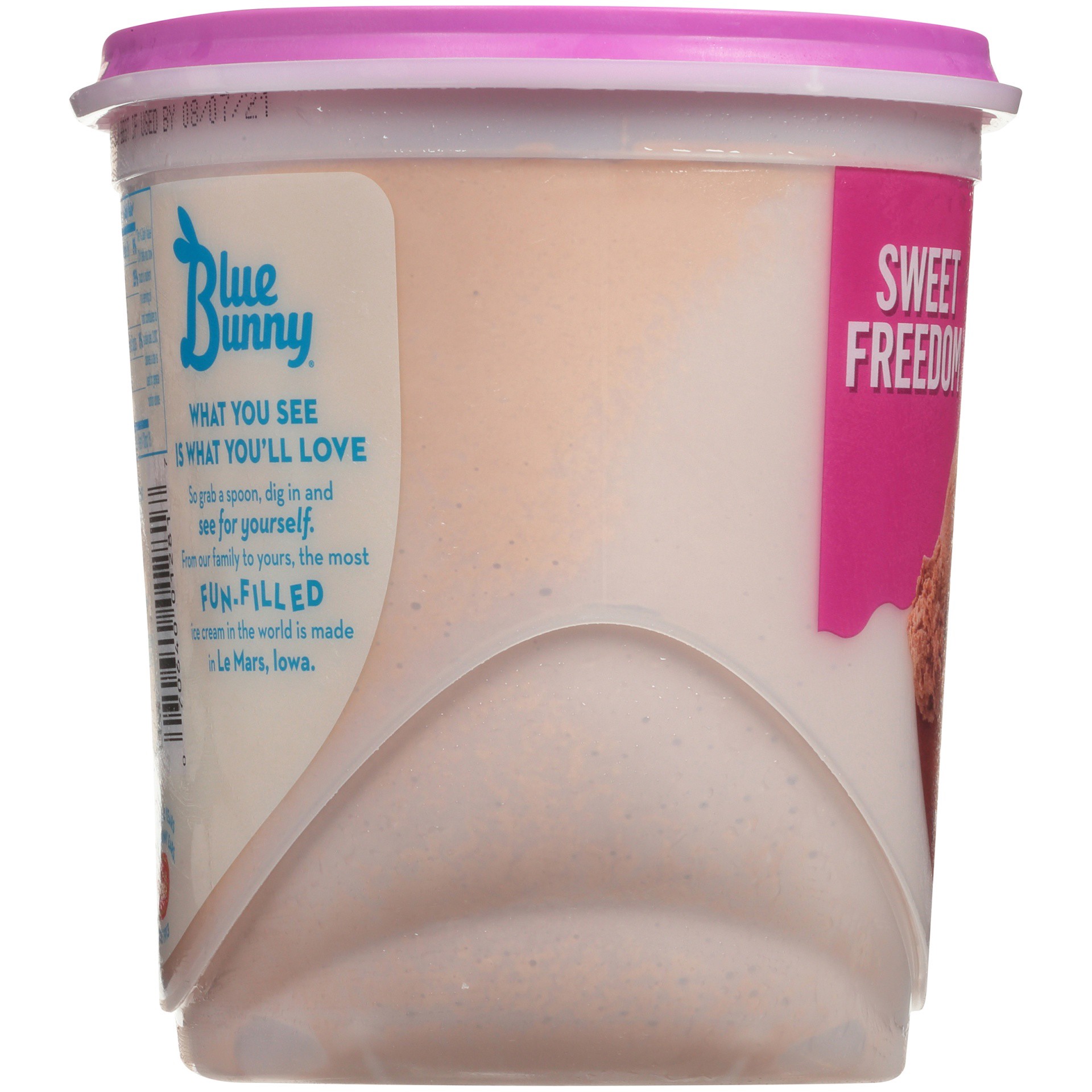 slide 3 of 7, Blue Bunny Sweet Freedom Chocolate Reduced Fat Ice Cream, 48 oz