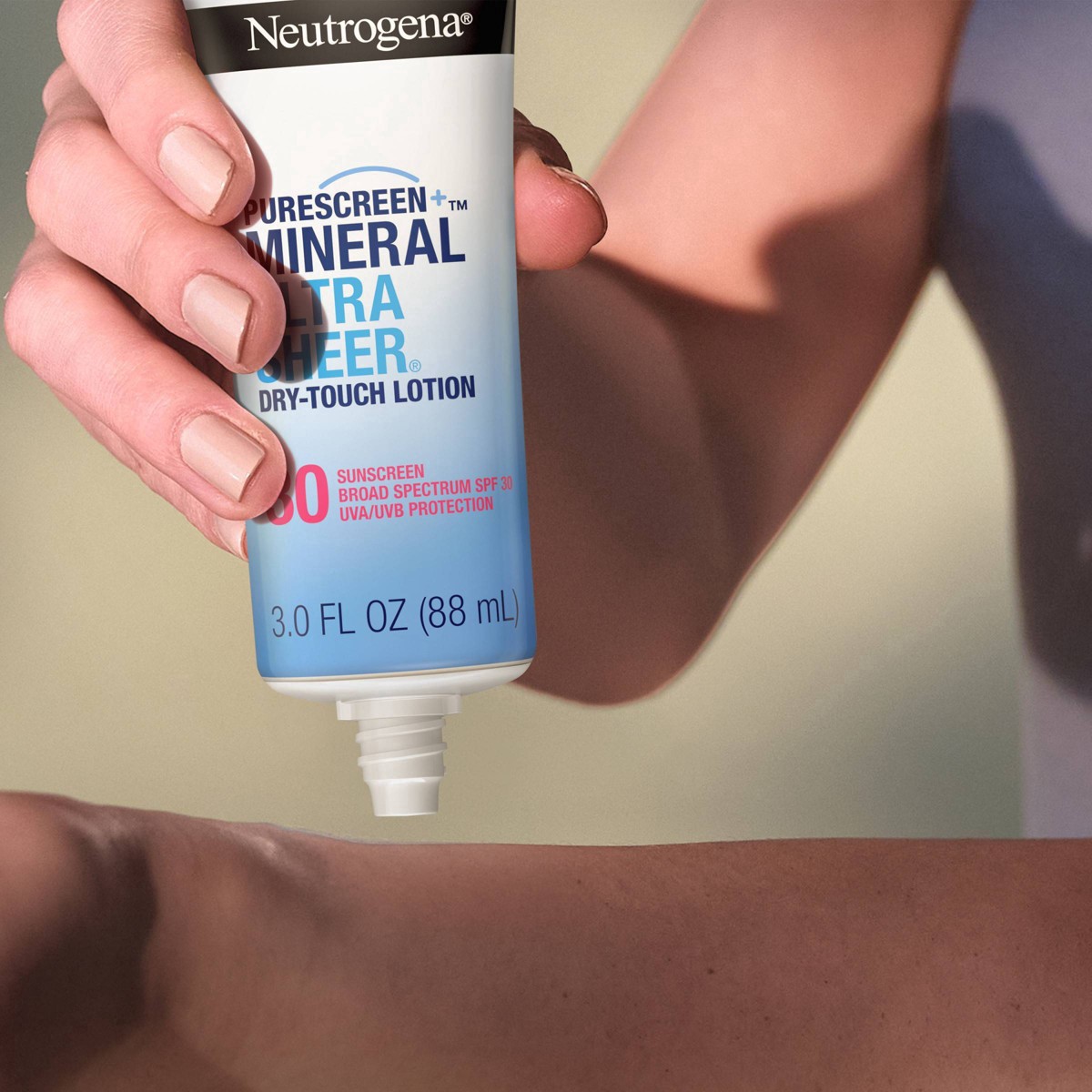 slide 12 of 21, Neutrogena Mineral UltraSheer Dry-Touch SPF 30 Sunscreen Lotion, Water-Resistant Broad-Spectrum UVA/UVB Protection, Skin Nourishing, Lightweight With Vitamin E, Oxybenzone-Free, 3.0 fl. oz, 30 ct; 3 oz