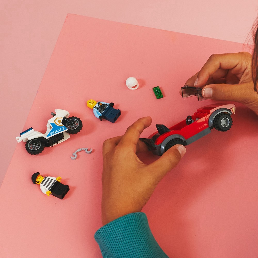 slide 2 of 11, Lego Cty Police Bike Car Chase - Each, 1 ct