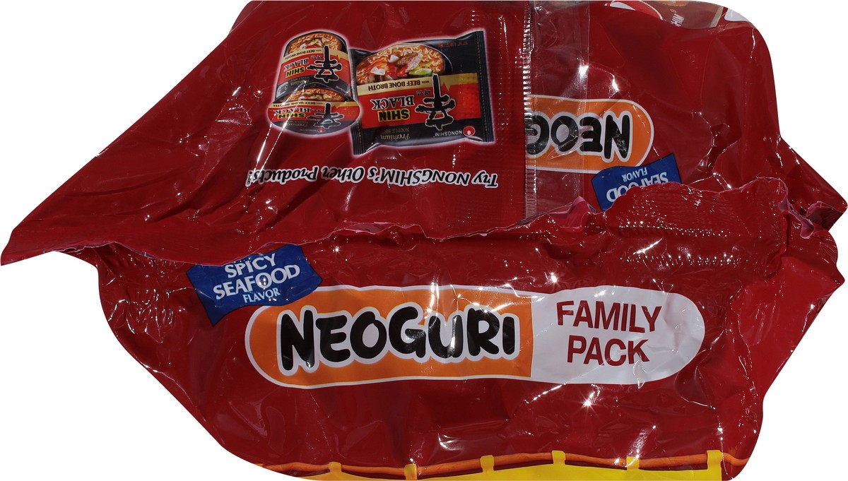 slide 8 of 9, Nongshim Family Pack Neoguri Udon Type Spicy Seafood Flavor Noodles 4 - 4.2 oz Packs, 4 ct