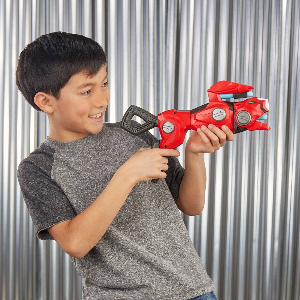 slide 2 of 16, Power Rangers Beast Morphers Cheetah Beast Blaster Red Ranger Roleplay Toy, Includes 3 Nerf Darts, 1 ct