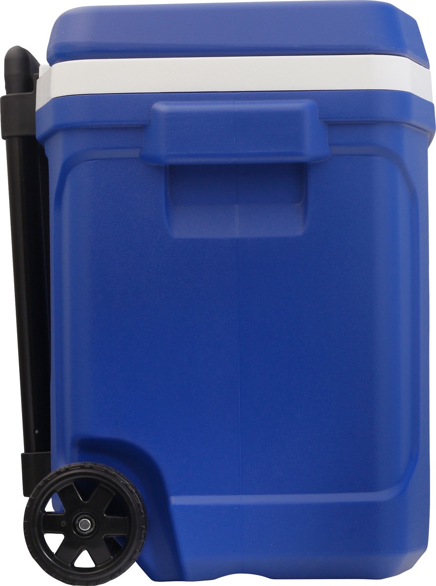 slide 2 of 9, Igloo 28 Quart Blue Profile II 28 Roller Wheeled Cooler 1 ea, 28 qt