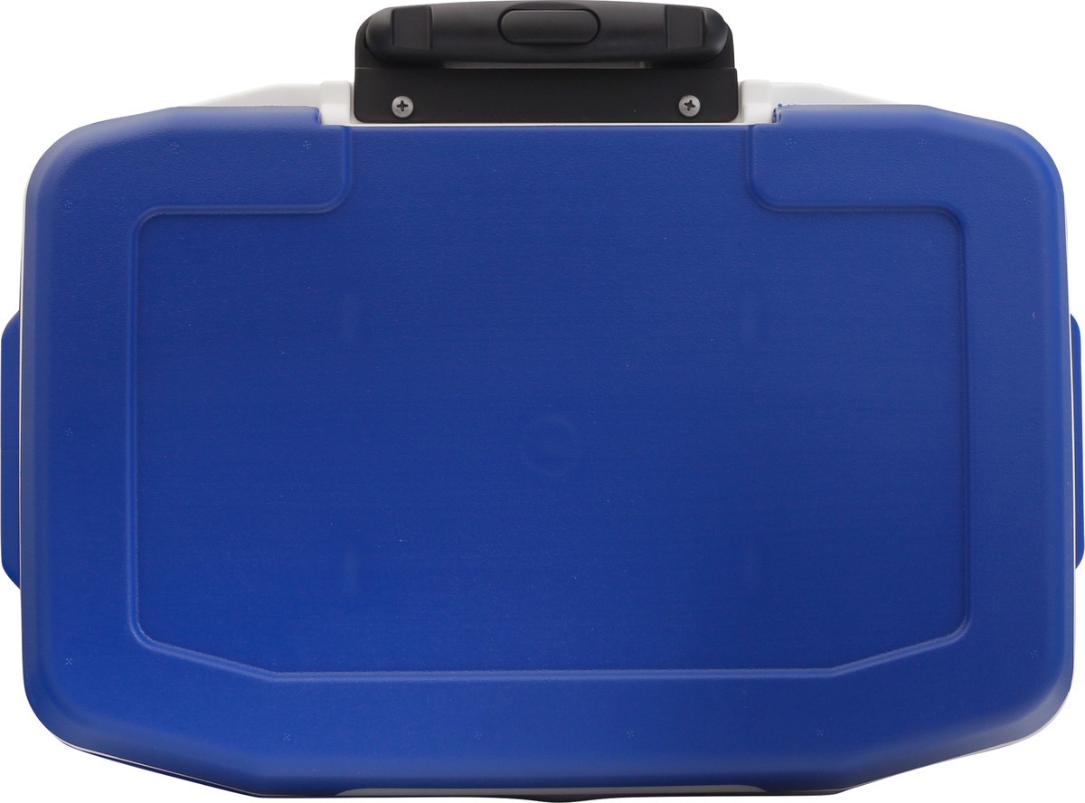 slide 3 of 9, Igloo 28 Quart Blue Profile II 28 Roller Wheeled Cooler 1 ea, 28 qt