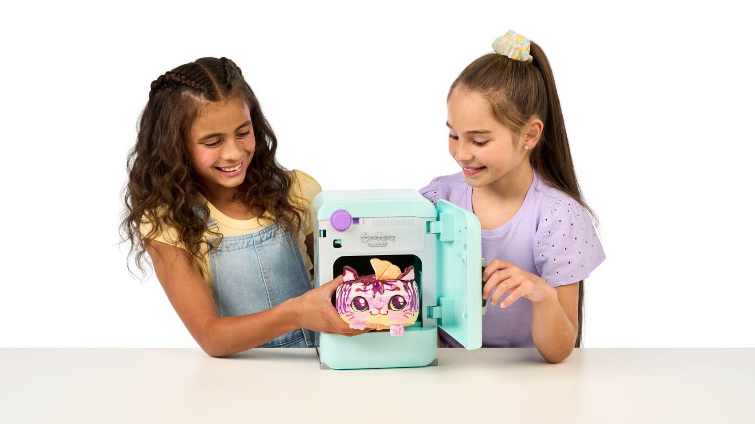 slide 6 of 6, Cookeez Makery Freezy Cakez Fridge, 1 ct