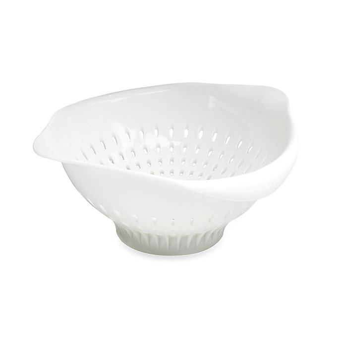 slide 1 of 1, Preserve Small Colander - White, 1 ct