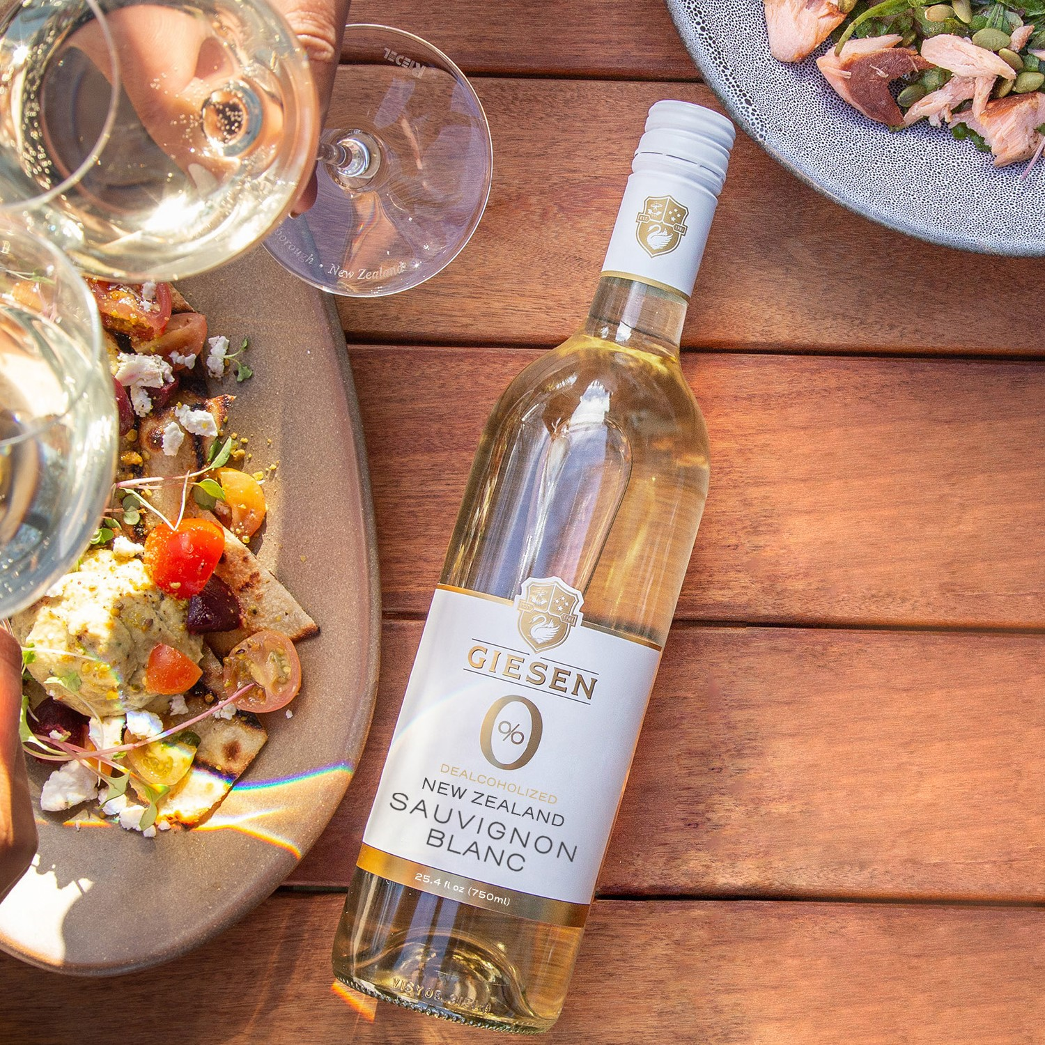 slide 4 of 6, Giesen Sauvignon Blanc 25.4 fl oz, 25.4 fl oz