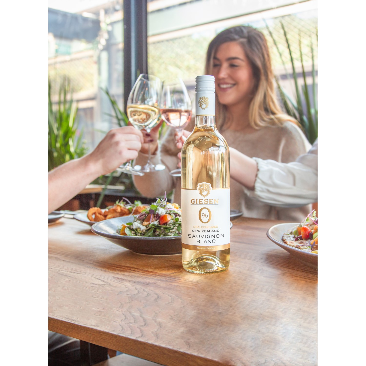 slide 6 of 6, Giesen Sauvignon Blanc 25.4 fl oz, 25.4 fl oz