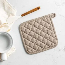 Hy-Vee Seasons Stonewash Potholder In Chateau Gray