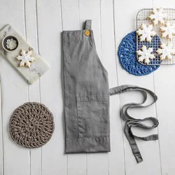 Hy-Vee Seasons Stonewash Apron In Fieldstone Gray