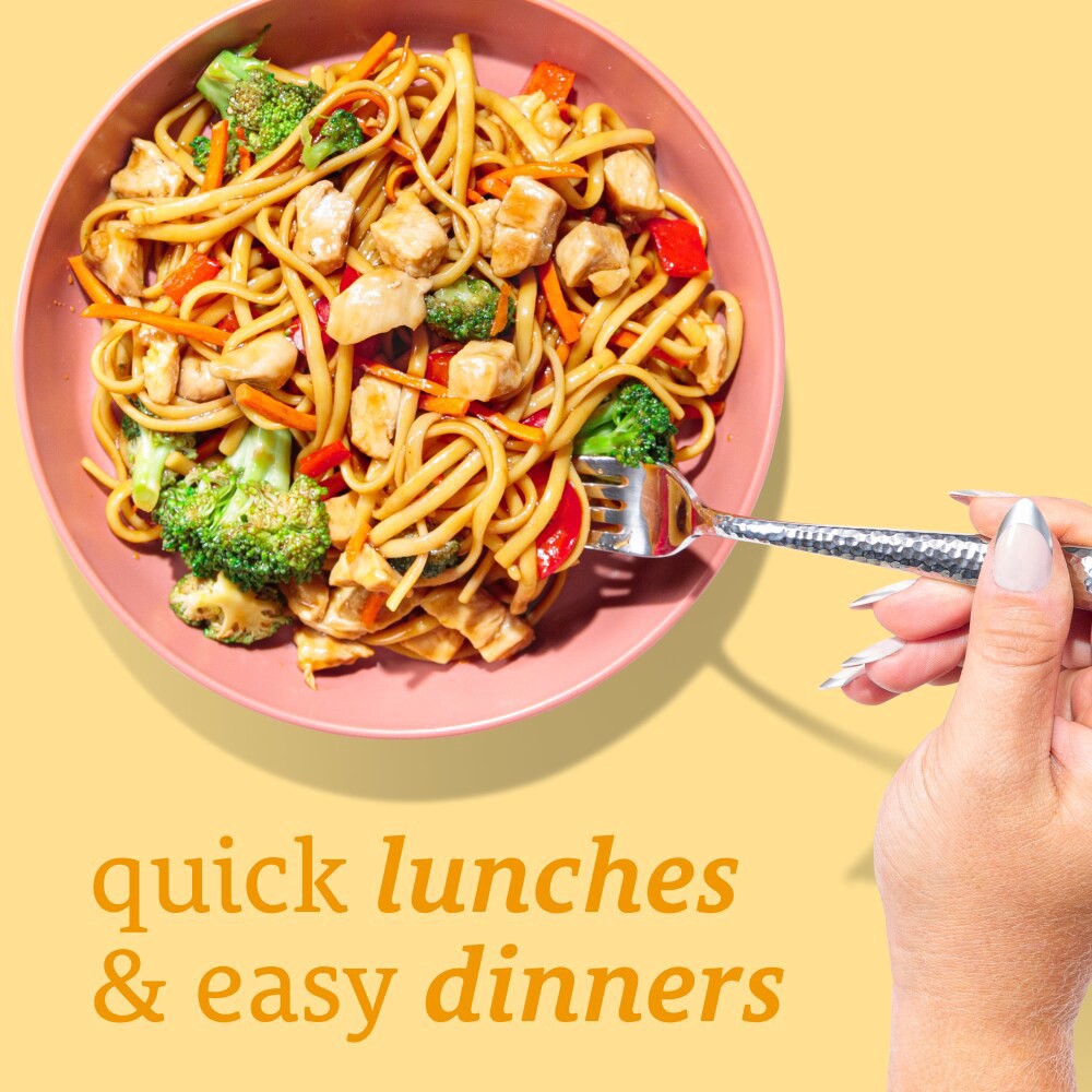 slide 4 of 4, Home Chef Restaurant Style Heat & Eat Chicken And Noodles, 12.8 oz