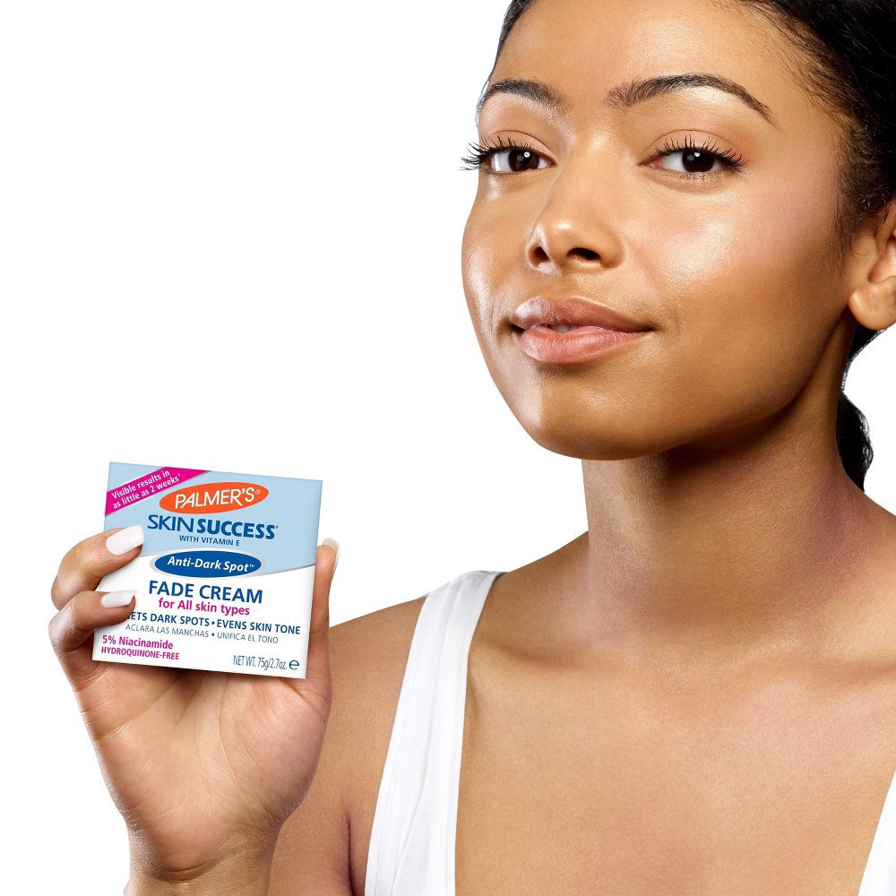 slide 4 of 15, Palmer's Skin Success Anti-Dark Spot Fade Cream with Vitamin E 2.7 oz, 1 ct
