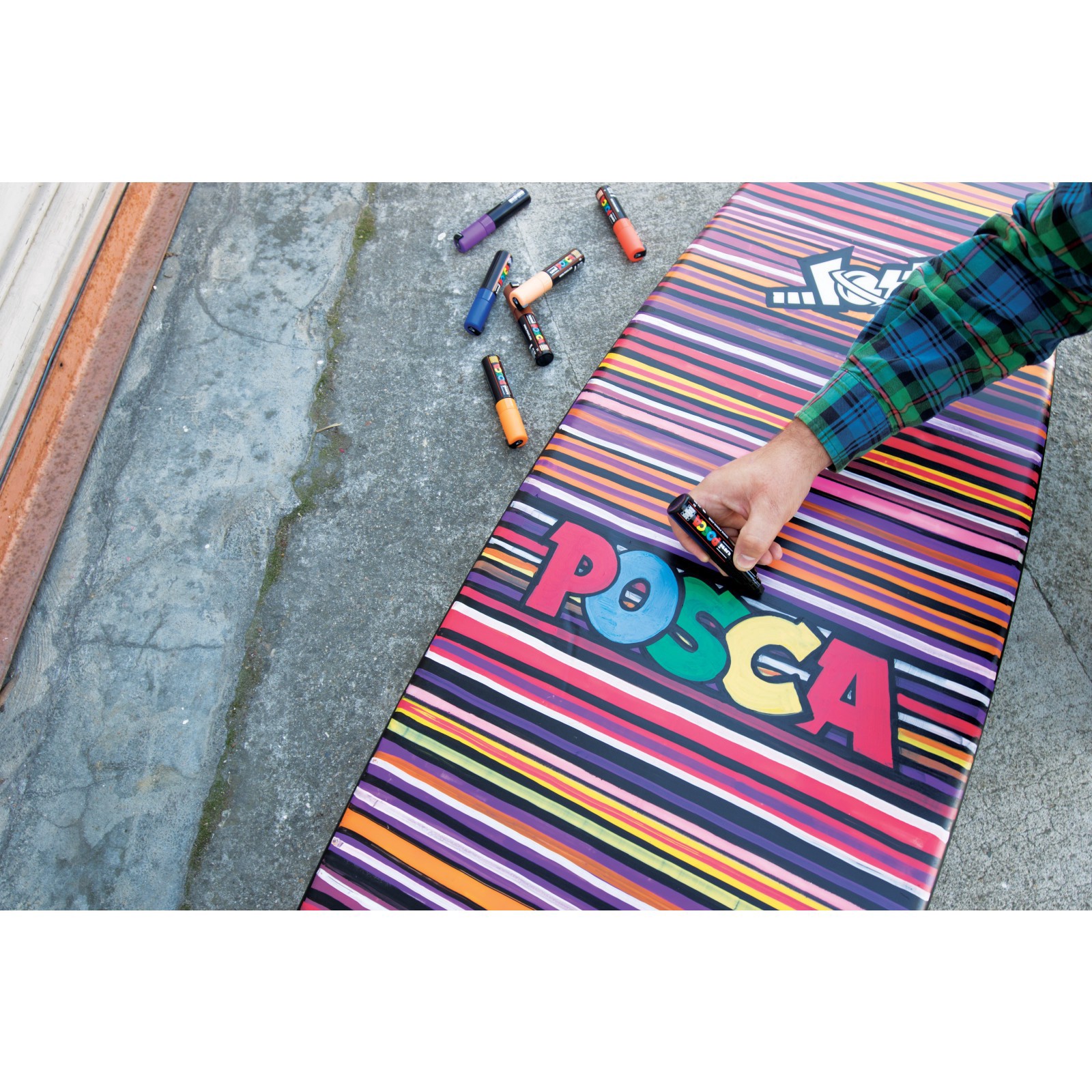 slide 3 of 4, Uni Posca Pc-17k Extra Broad Paint Marker, extra broad, 15mm rectangular-shaped nib