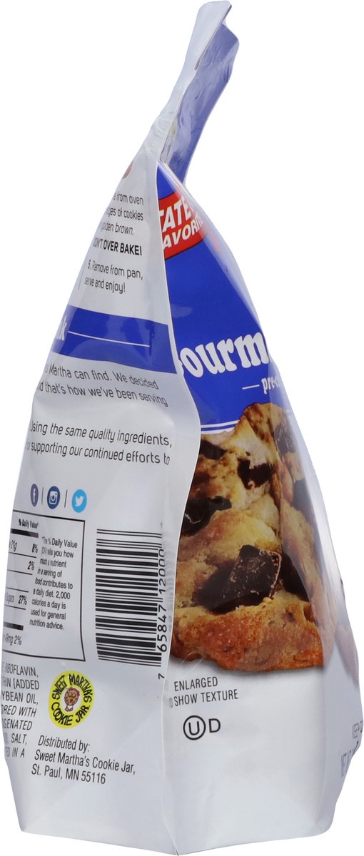 slide 7 of 14, Sweet Martha's Cookie Jar Gourmet Chocolate Chunk Cookie Dough 20 oz, 20 oz