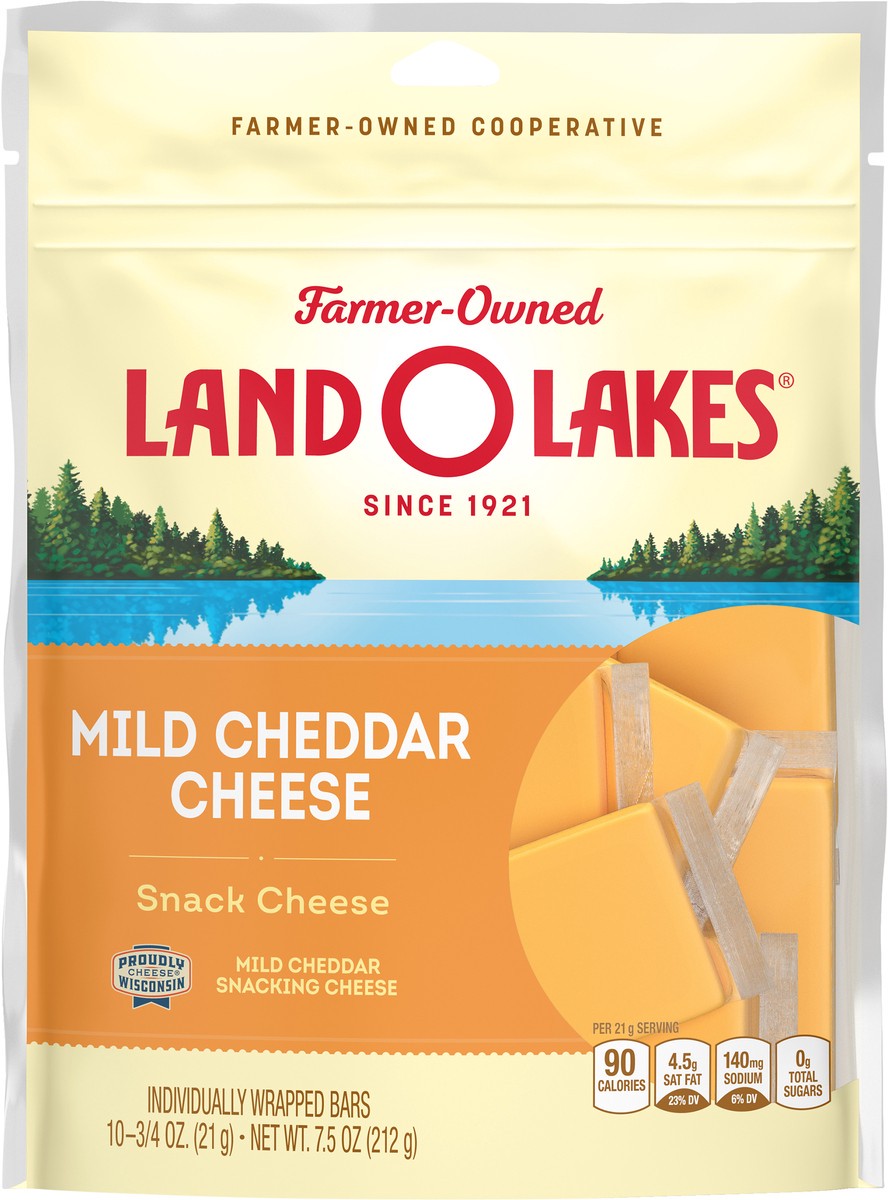 slide 9 of 11, Land O'Lakes Mild Cheddar Snack Cheese, 10 Count, 7.5 oz Bag, 10 ct