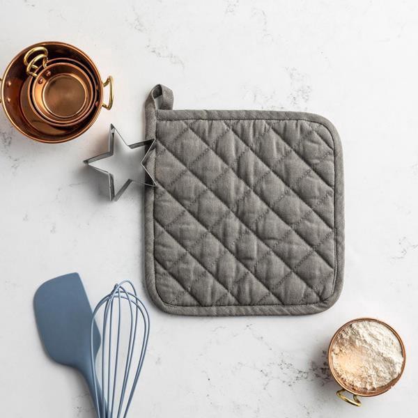 slide 1 of 1, Hy-Vee Seasons Stonewash Potholder In Fieldstone Gray, 1 ct