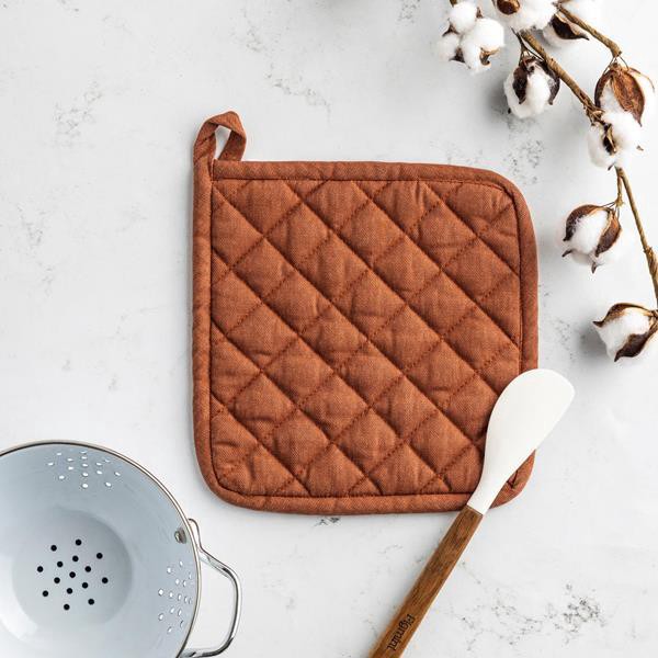 slide 1 of 1, Hy-Vee Seasons Stonewash Potholder In Amber Orange, 1 ct