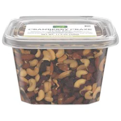 Cranberry Craze Trail Mix