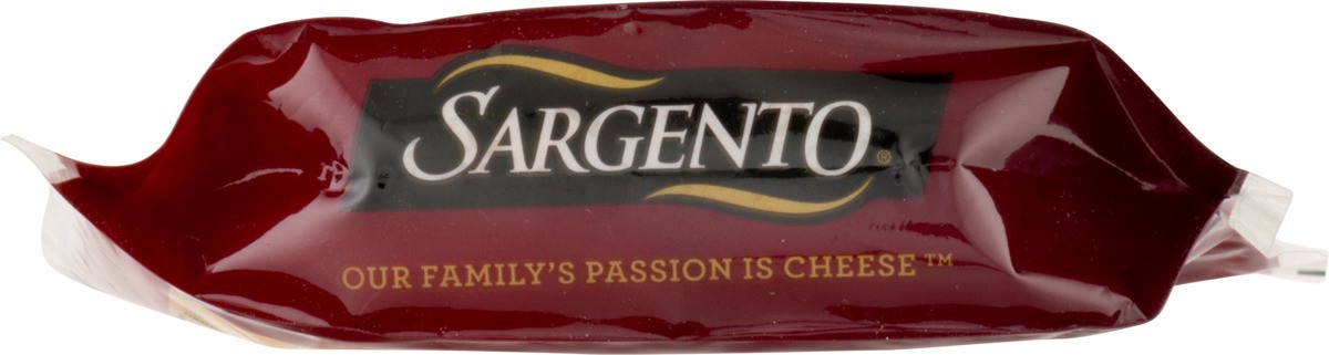 slide 4 of 14, Sargento Mozzarella Shredded Cheese, 8 oz