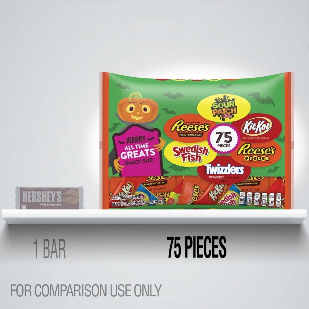 slide 4 of 6, Hershey's Halloween Chocolate & Sweets Variety Pack, 33.34 oz