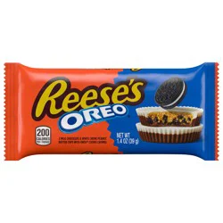 Reese's Oreo Milk Chocolate and White Creme Peanut Butter Cups, Candy Pack, 1.4 oz