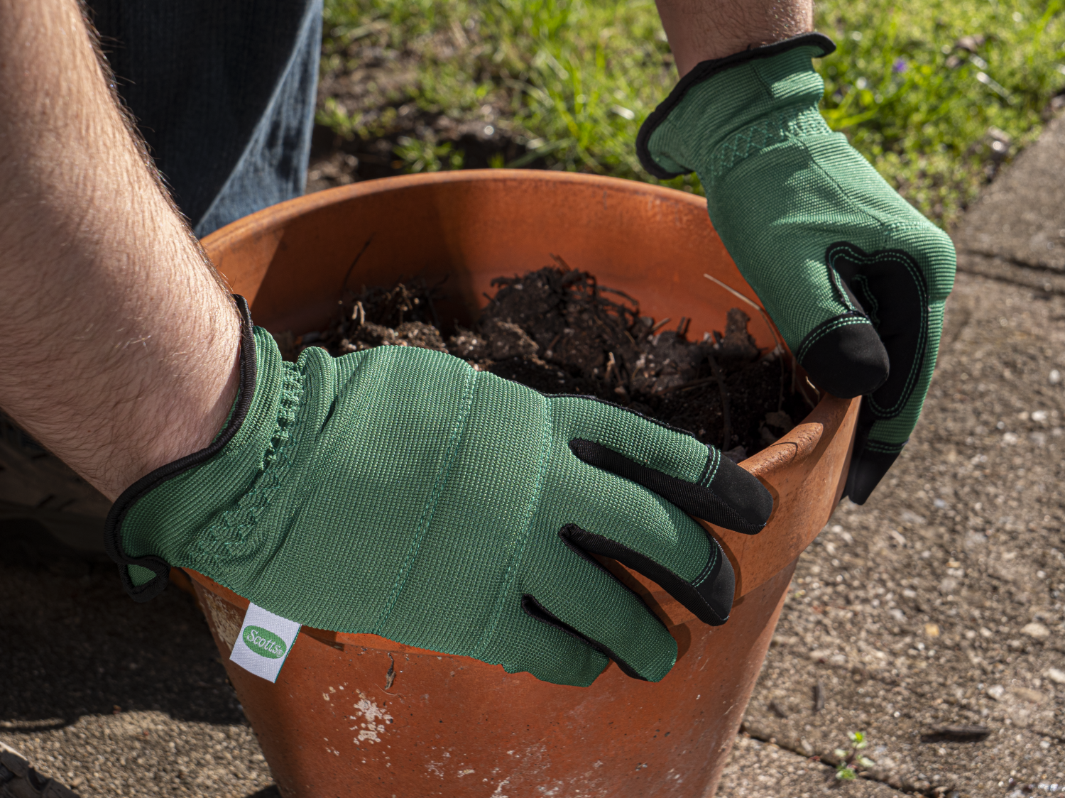 slide 3 of 3, Scotts Hi-Dex Padded Performance Glove Large, 1 ct