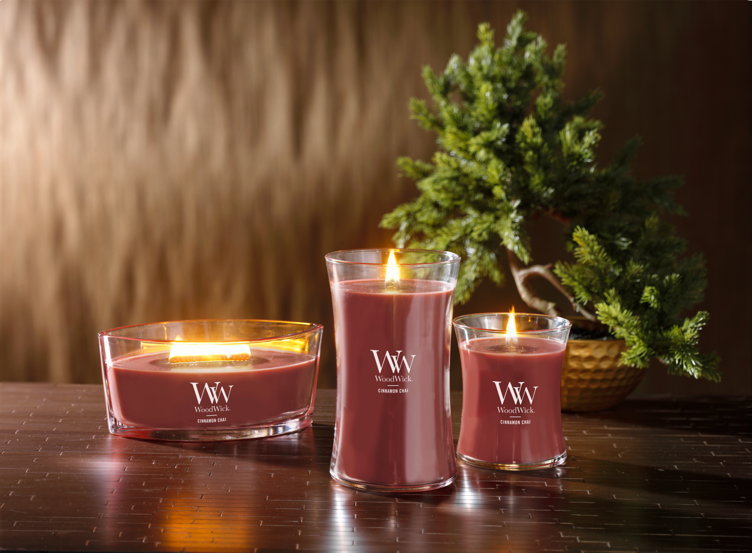 slide 2 of 4, Woodwick Candle Medium Jar Cinnamon Chai, 10.5 oz