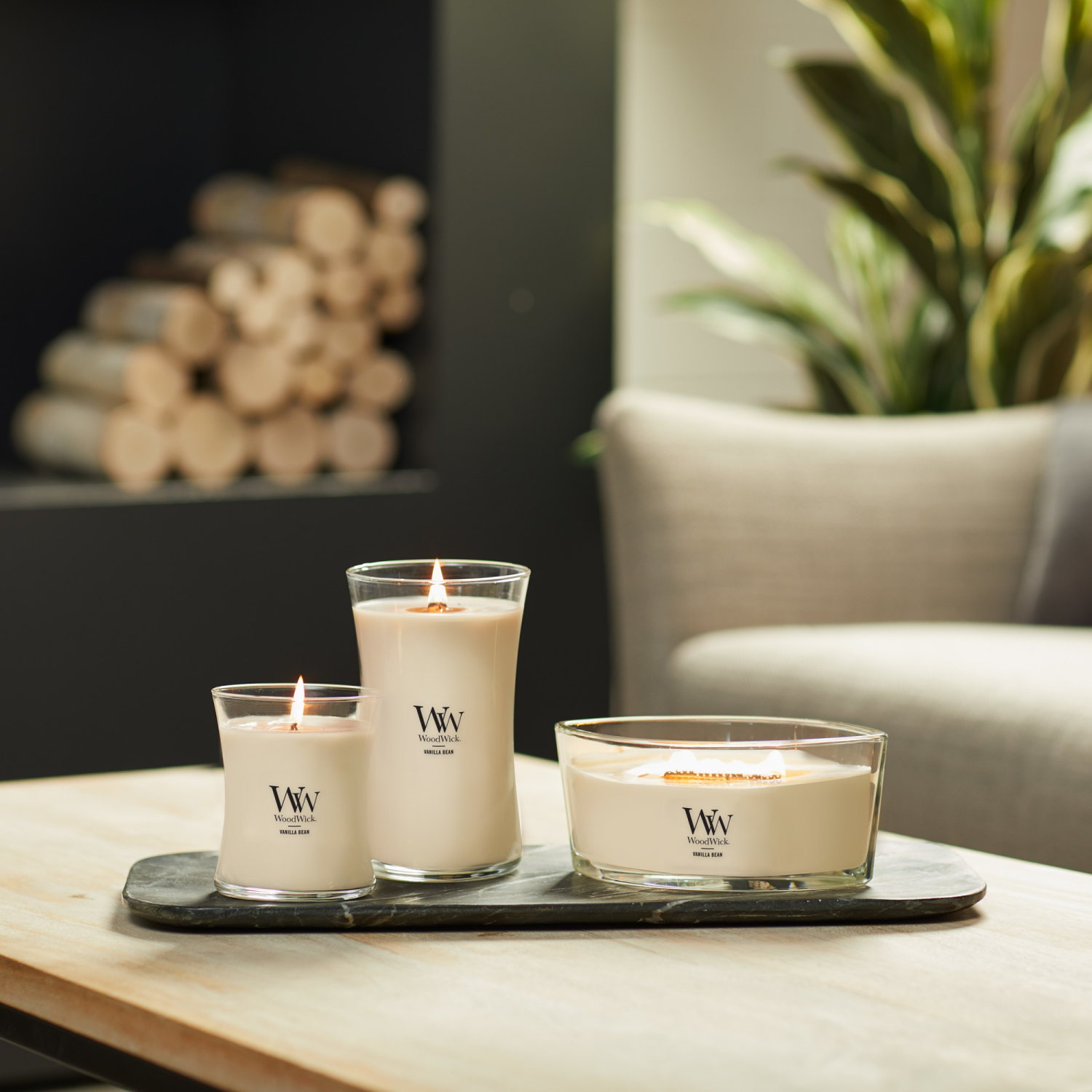 slide 4 of 4, Woodwick Candle Medium Jar Vanilla Bean, 10.5 oz