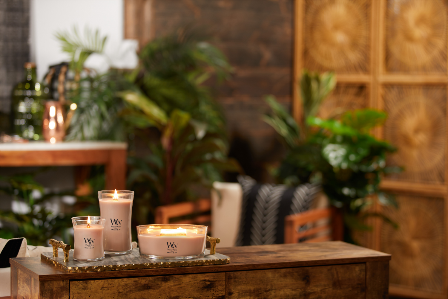 slide 2 of 4, WoodWick Vanilla & Sea Salt Candle 21.5 oz, 21.5 oz