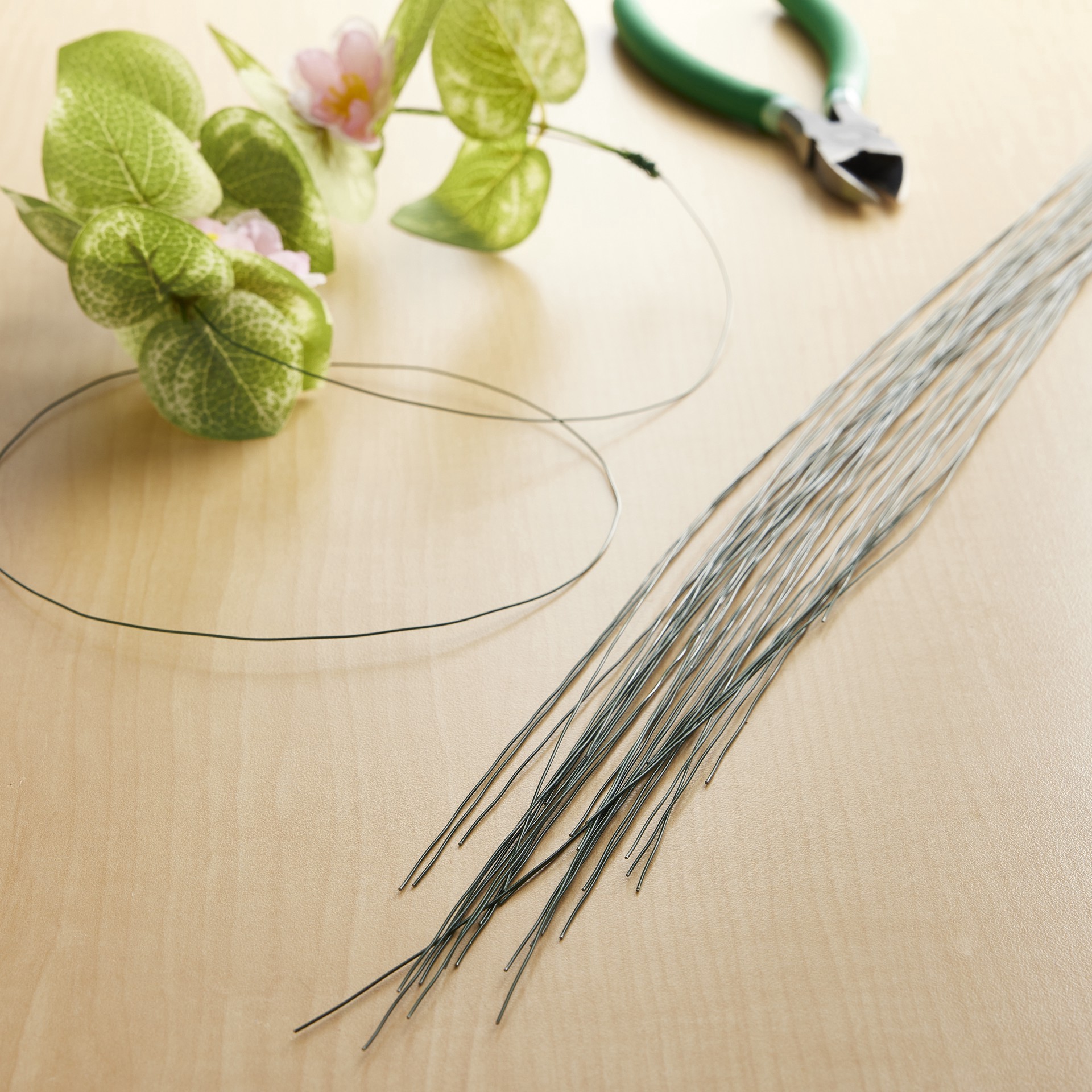 slide 2 of 3, Green Stem Wire, 22 Gauge By Ashland, 18 in