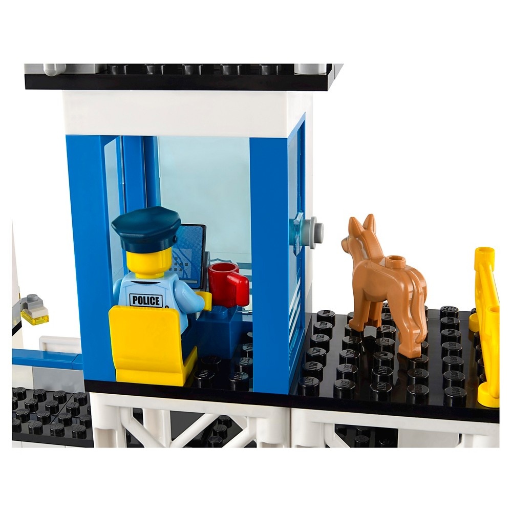 Smitsom sygdom Pålidelig Ovenstående LEGO City Police Police Station 60141 1 ct | Shipt
