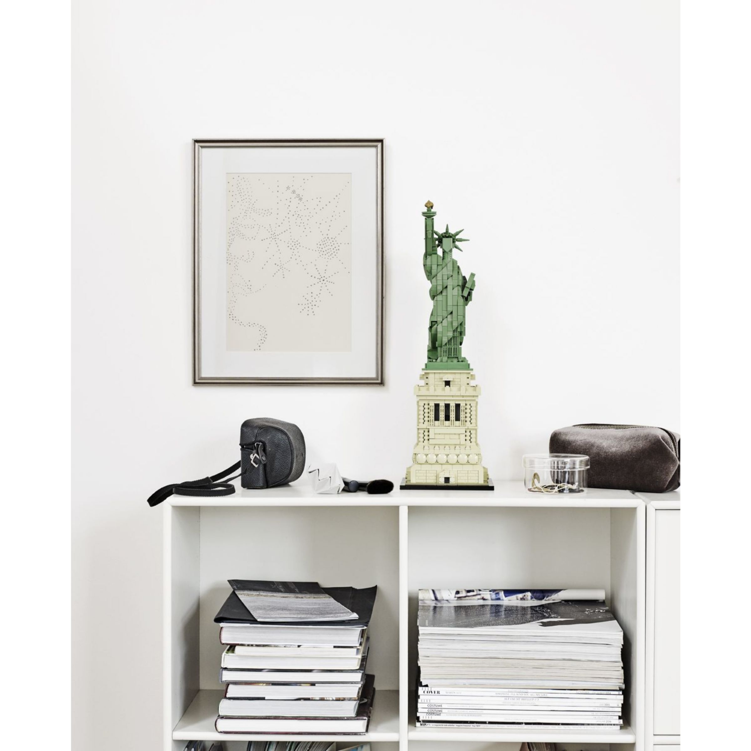 slide 4 of 4, LEGO Architecture Statue of Liberty 21042 Building Kit, 1685 ct