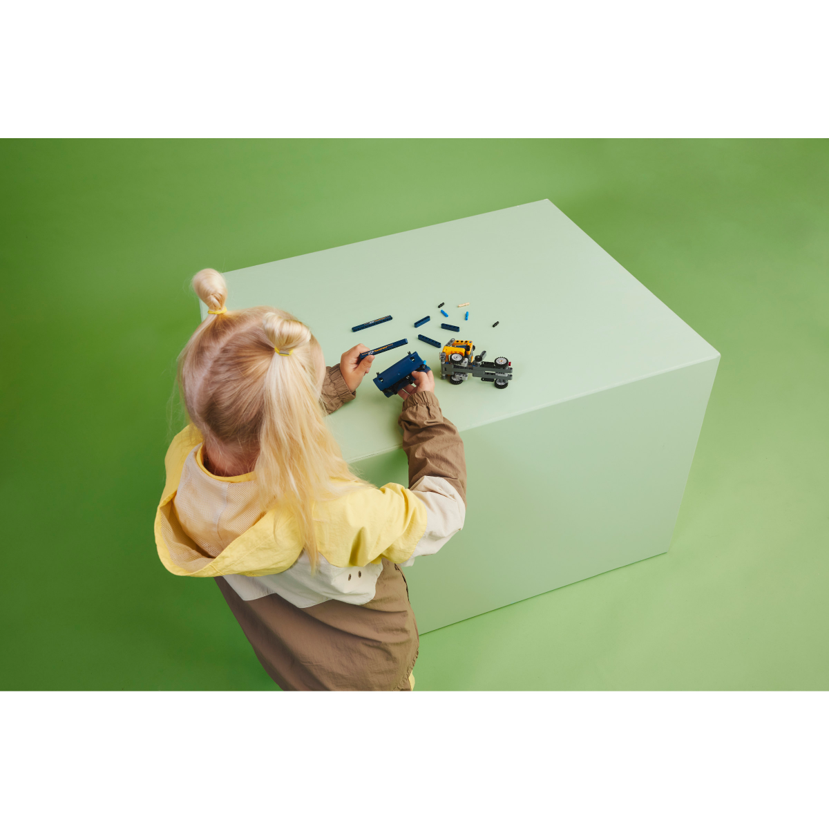 slide 18 of 21, LEGO Technic Dump Truck and Excavator Toys 2in1 Set 42147, 177 ct