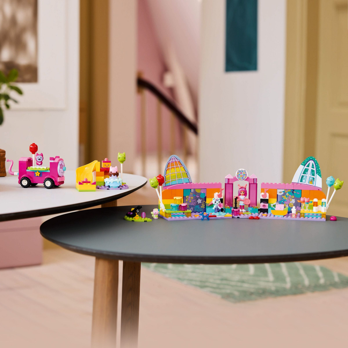 slide 3 of 4, LEGO 4+ Gabbys Dollhouse Gabbys Party Room Playset with Pink Car 10797, 1 ct